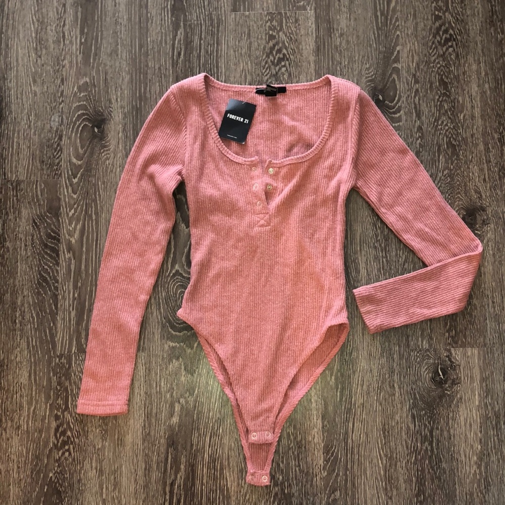 Long Sleeve bodysuit w/ tags